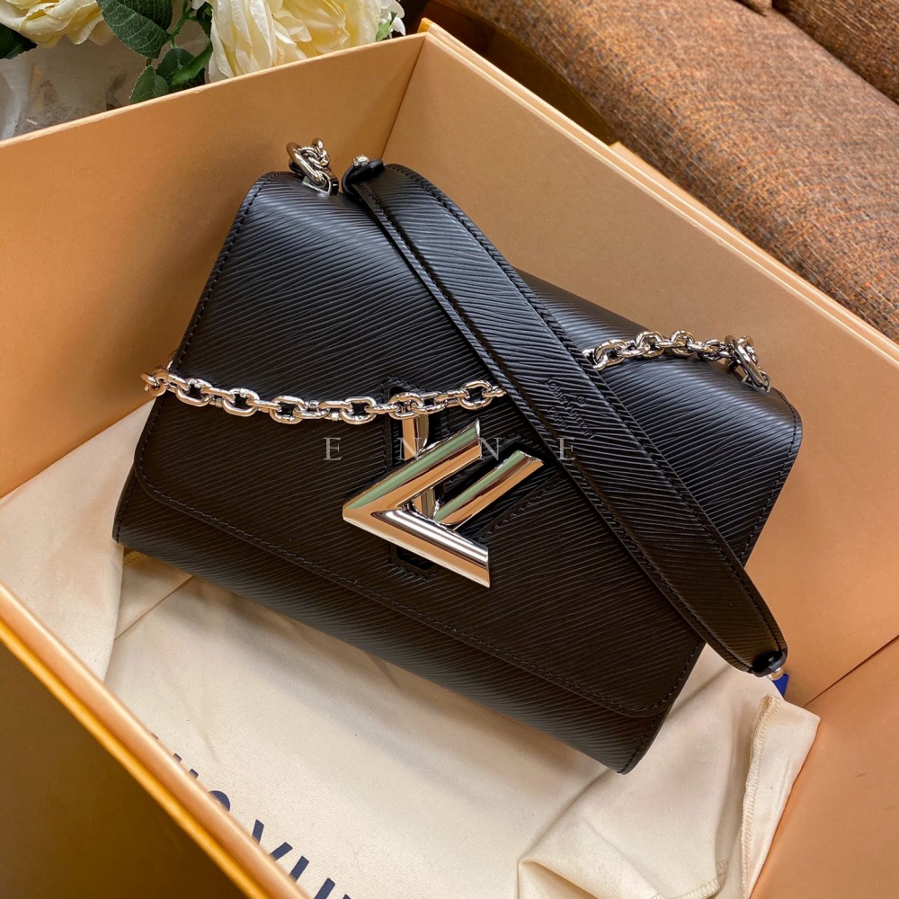 35e426a69bff0dbe72d7b77115215661_1672038342_7816.jpg 35e426a69bff0dbe72d7b77115215661_1672038342_7816.jpg