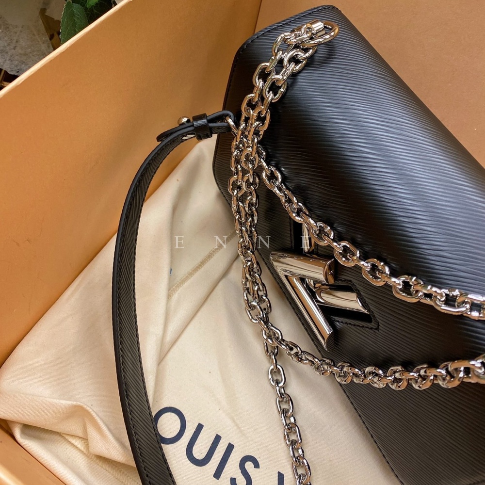 35e426a69bff0dbe72d7b77115215661_1672038343_8379.jpg 35e426a69bff0dbe72d7b77115215661_1672038343_8379.jpg