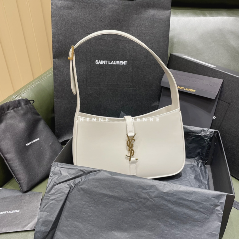 35e426a69bff0dbe72d7b77115215661_1672125502_9106.png 35e426a69bff0dbe72d7b77115215661_1672125502_9106.png