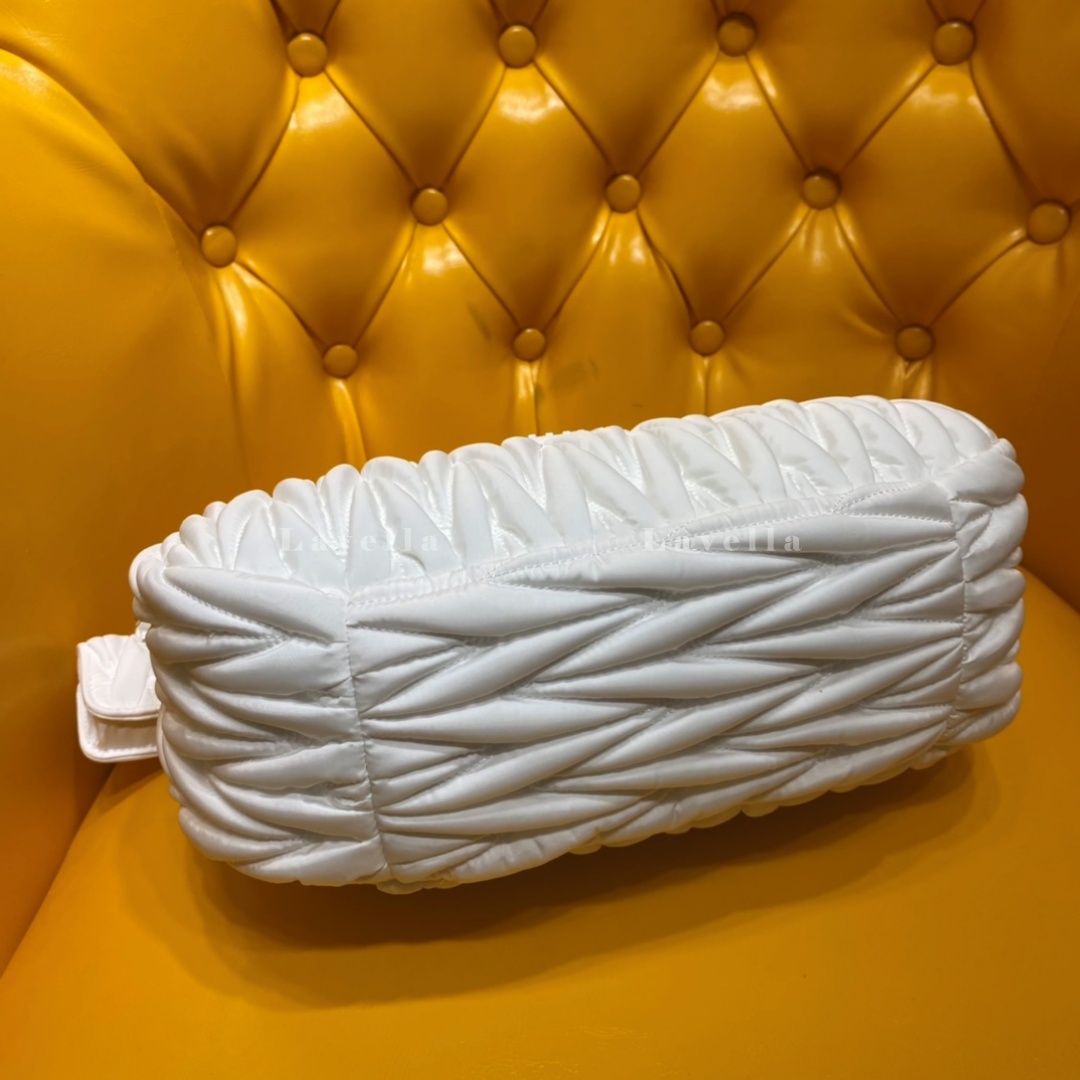 35e426a69bff0dbe72d7b77115215661_1672191300_0273.jpg 35e426a69bff0dbe72d7b77115215661_1672191300_0273.jpg