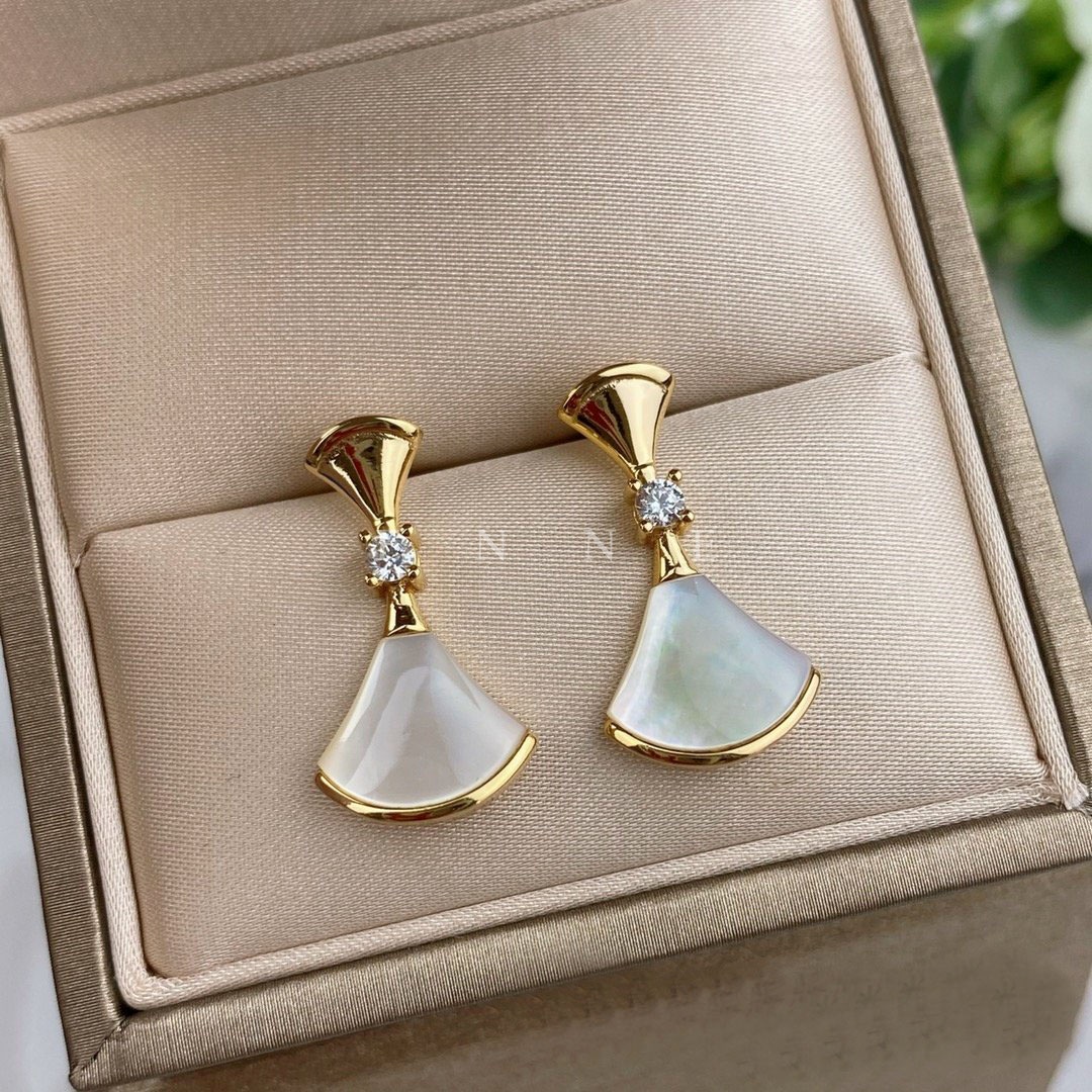 1682490758.4863JfmXuwKXnG22 4.jpg