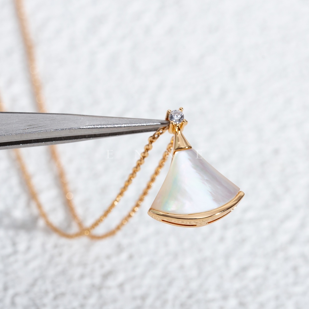 1682490869.2903XJgiEcnoyS10   3.jpg