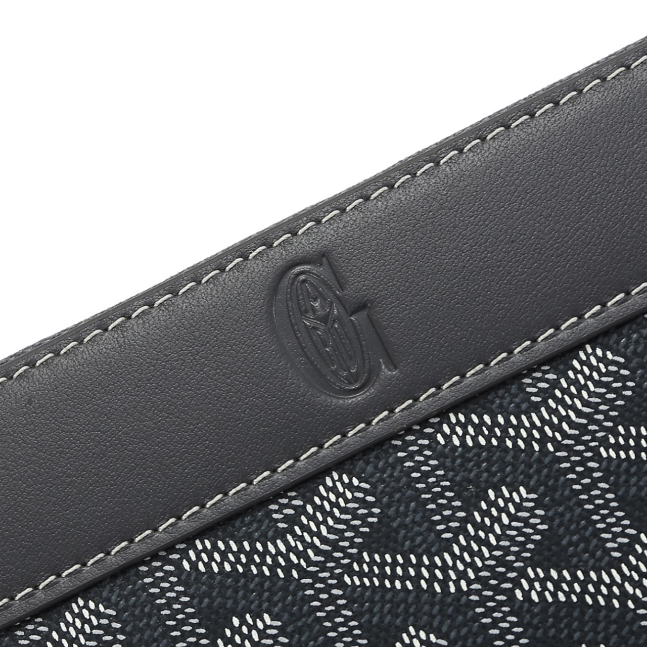 1685073646.3523bXpVQAeHOR1  5_1752820745.jpg