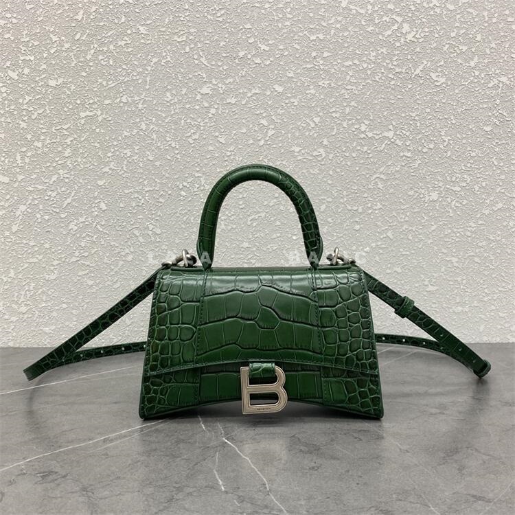 1686630004.9958LWEbqMmTwY100-11 1.jpg