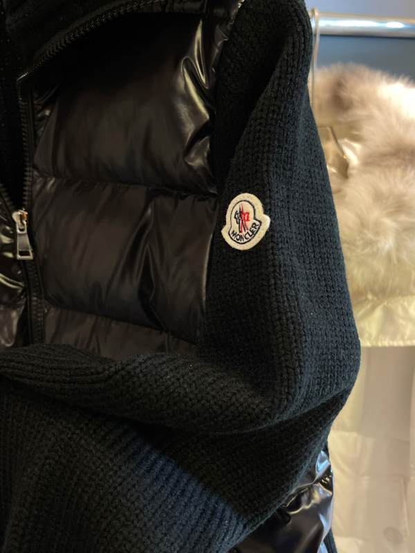 1694510018.5339hoWHLSNKej0-1 3.jpg