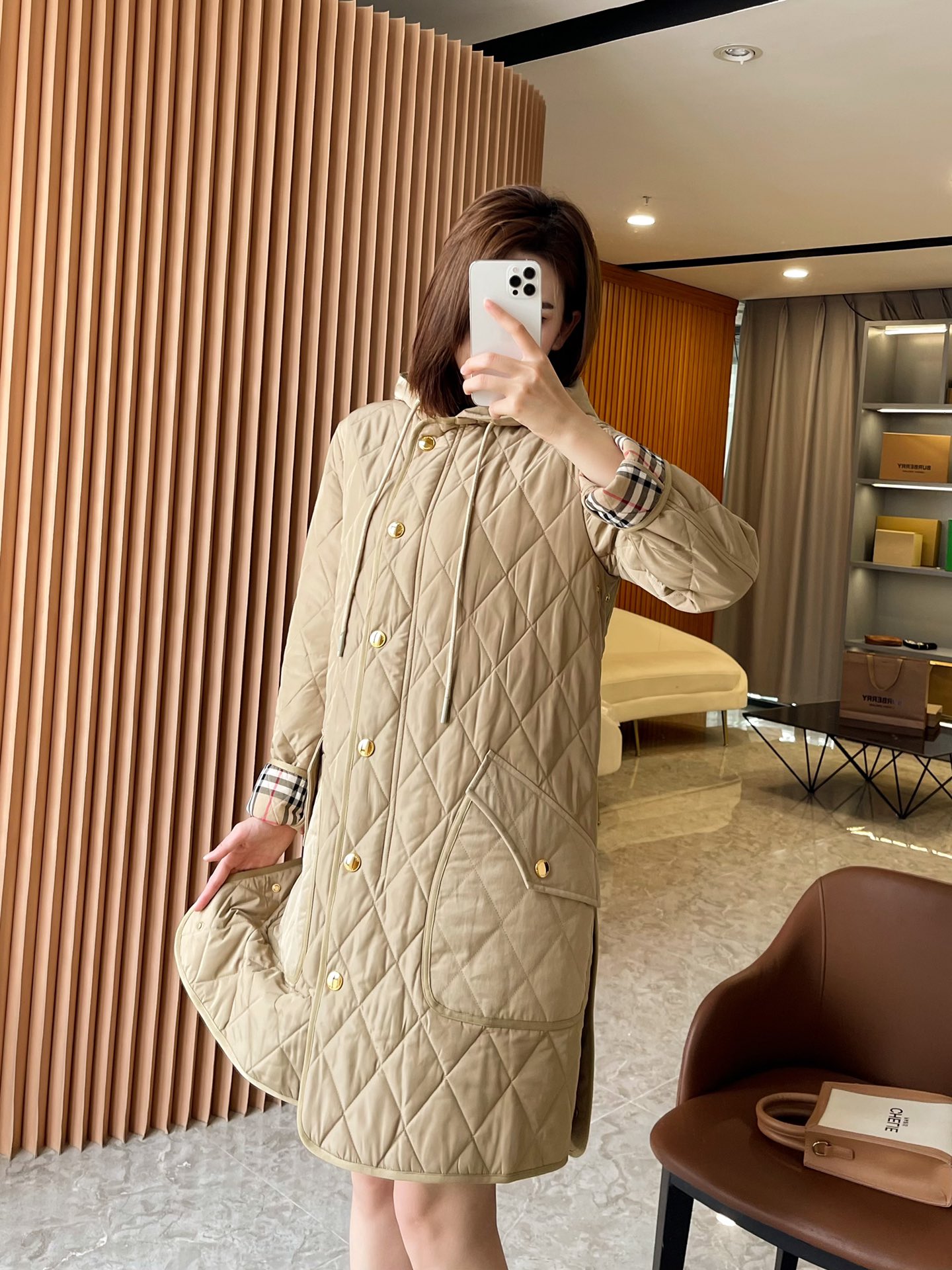 1694512994.9706wBbxBWzyym2 8_1762361549.jpg