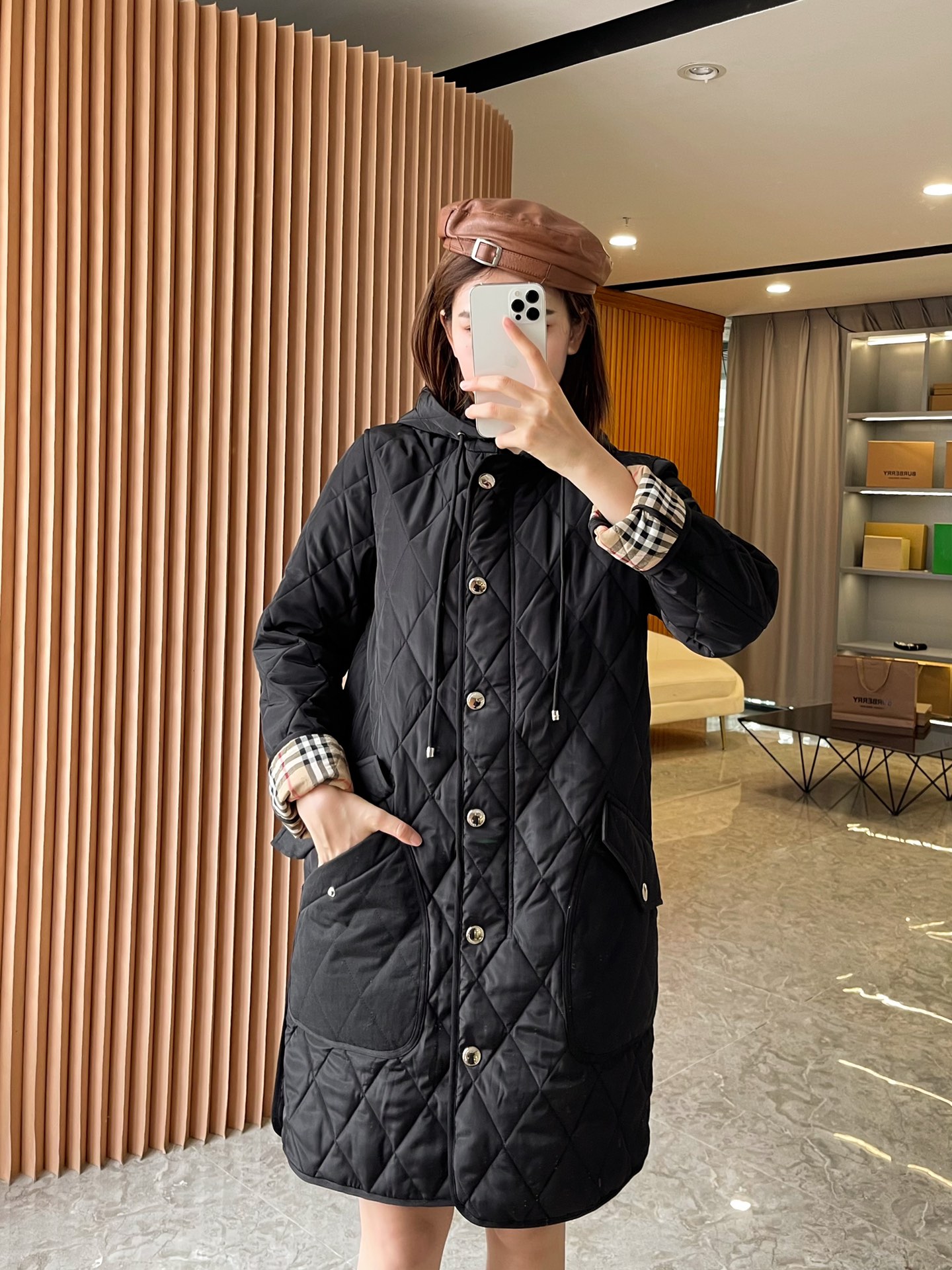 1694513004.3391nvogAjKSxv3 10_1762361549.jpg