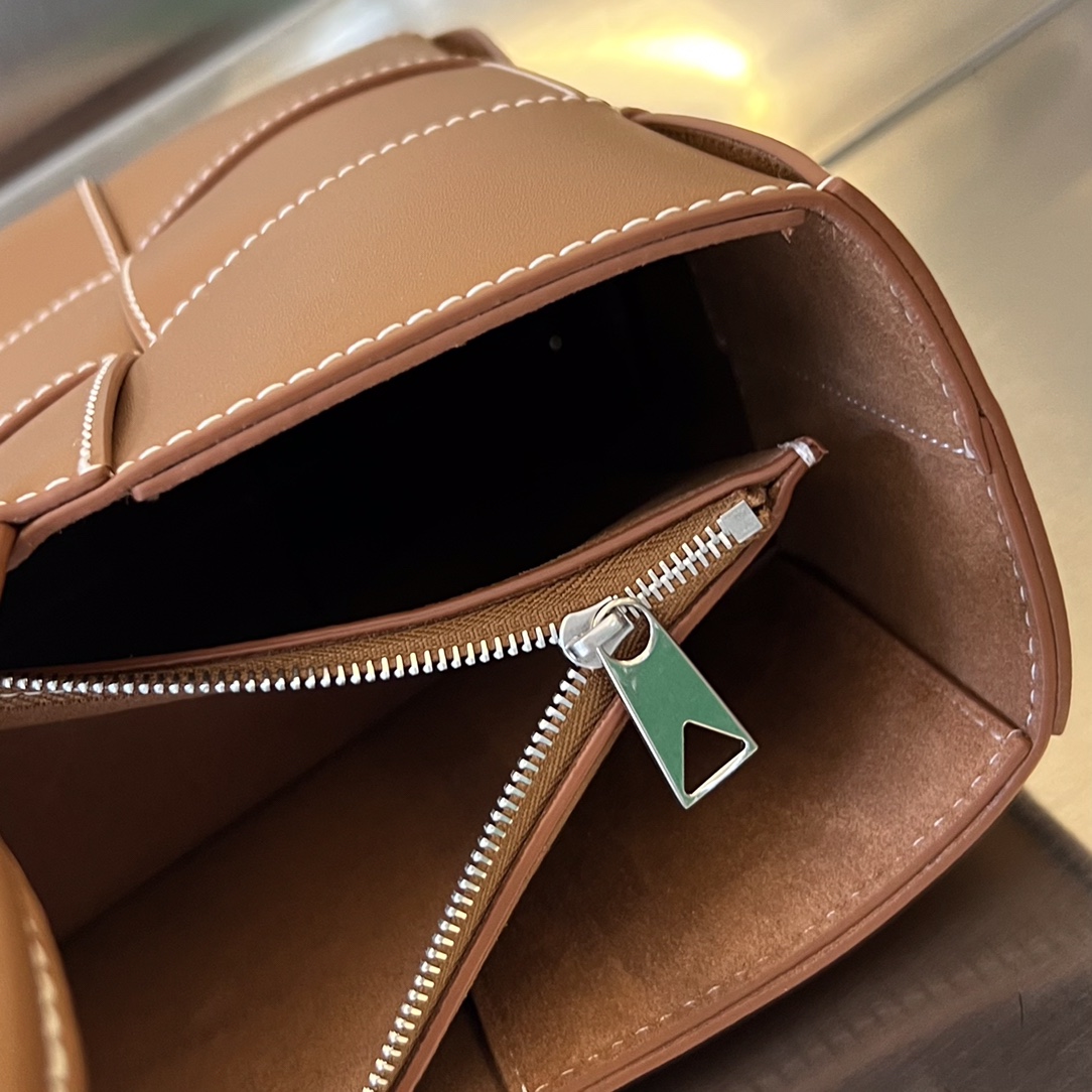 1694711591.6666MtTRsQJcTU3 4.jpg