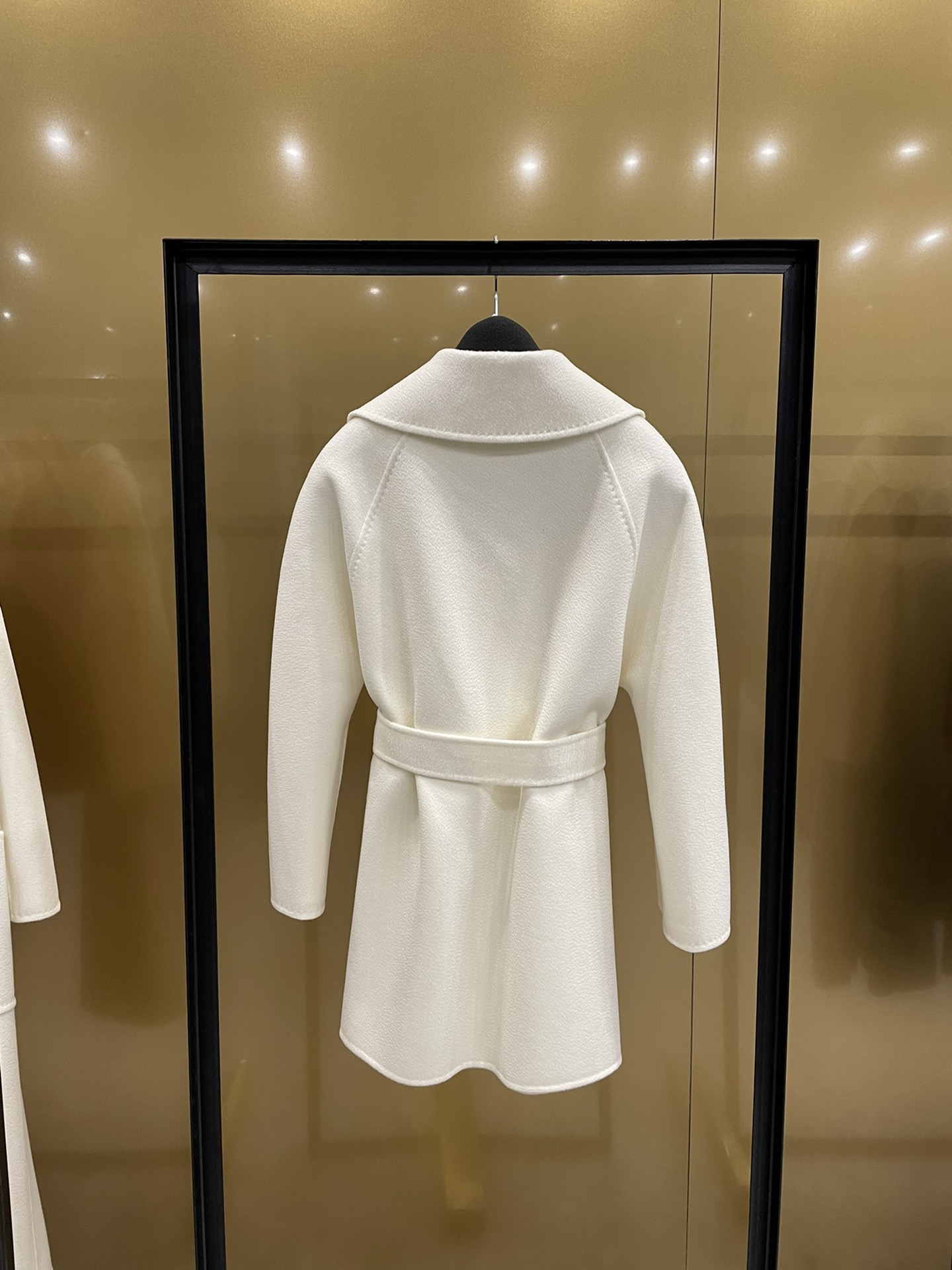 1695114023.0487NAbWutumqw1 3.jpg