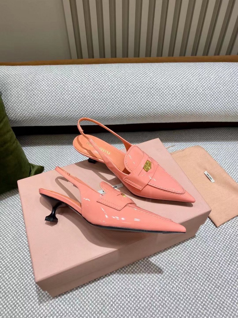 1695574071.4164YWmFrFEgIb2 4.jpg