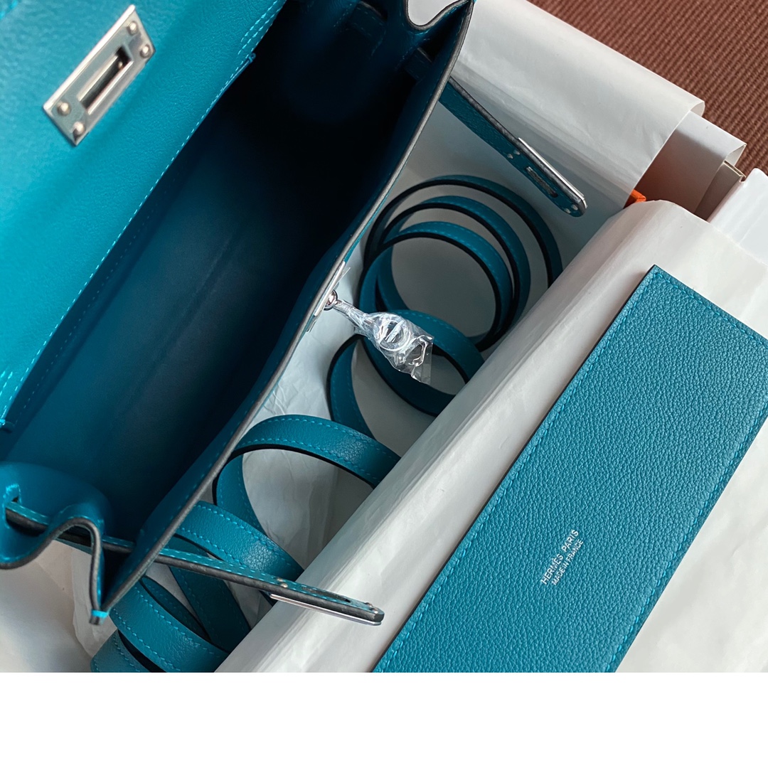 1695621416.2233cNUHzCrHfm2 12.jpg