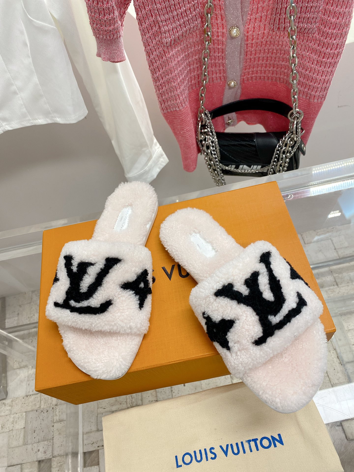 1696741685.1288MUuxENshdZ2 3.jpg