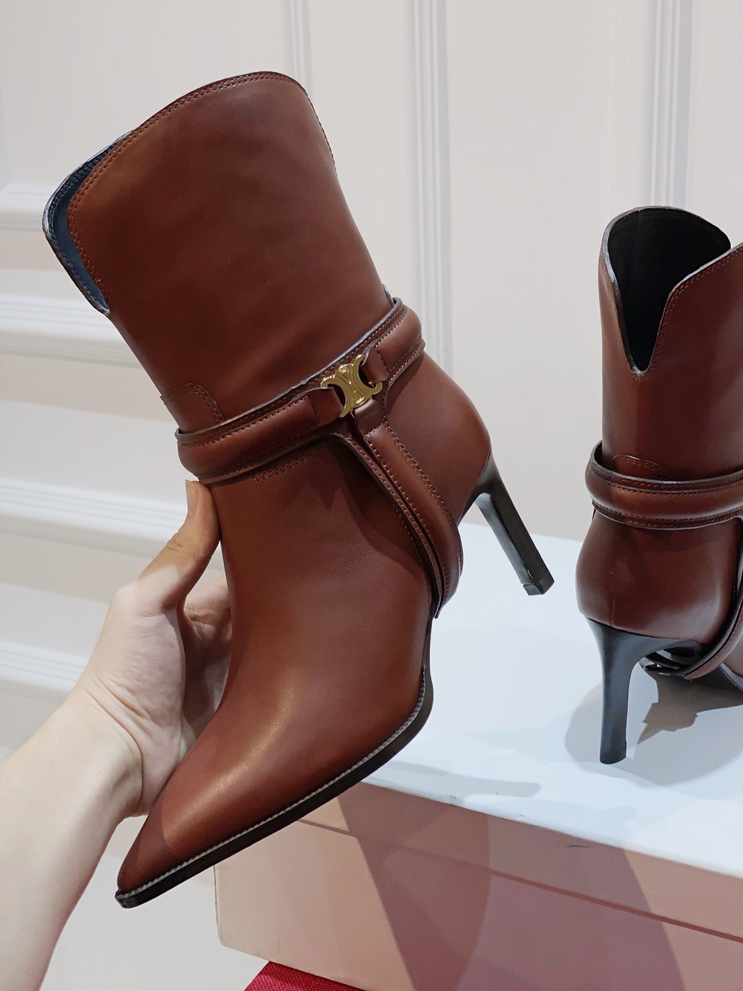 1696742076.5476ENcfYVhKgB3 1.jpg