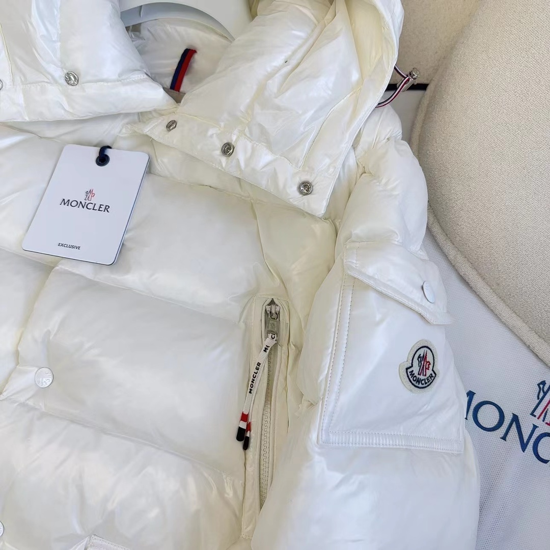 1697816191.9873bzHLGdkKiV3 3.jpg