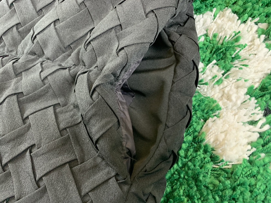 1697816976.507yRxitEhSOv0 4.jpg