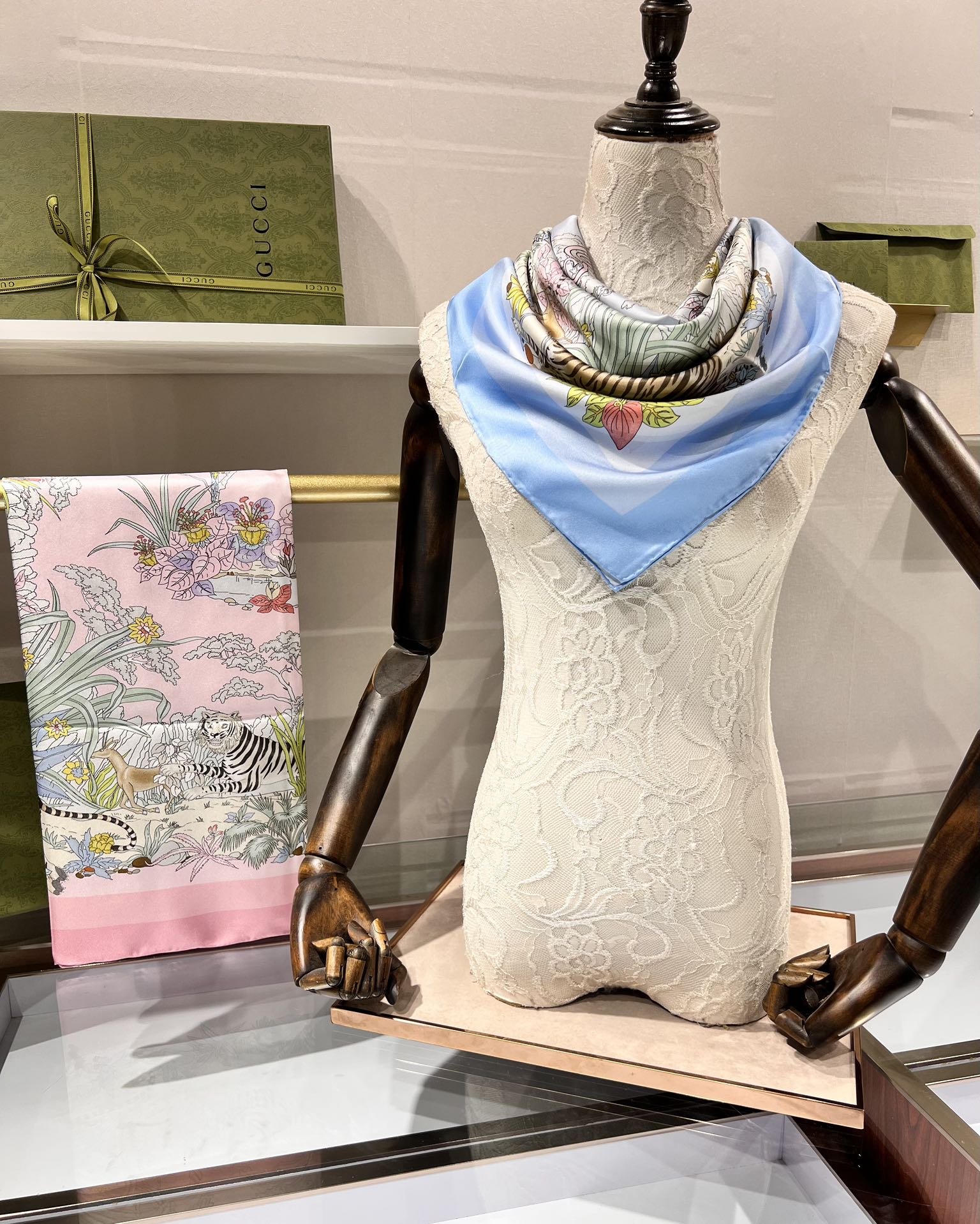 1697818417.8467xCUduiEDSV0 4.jpg