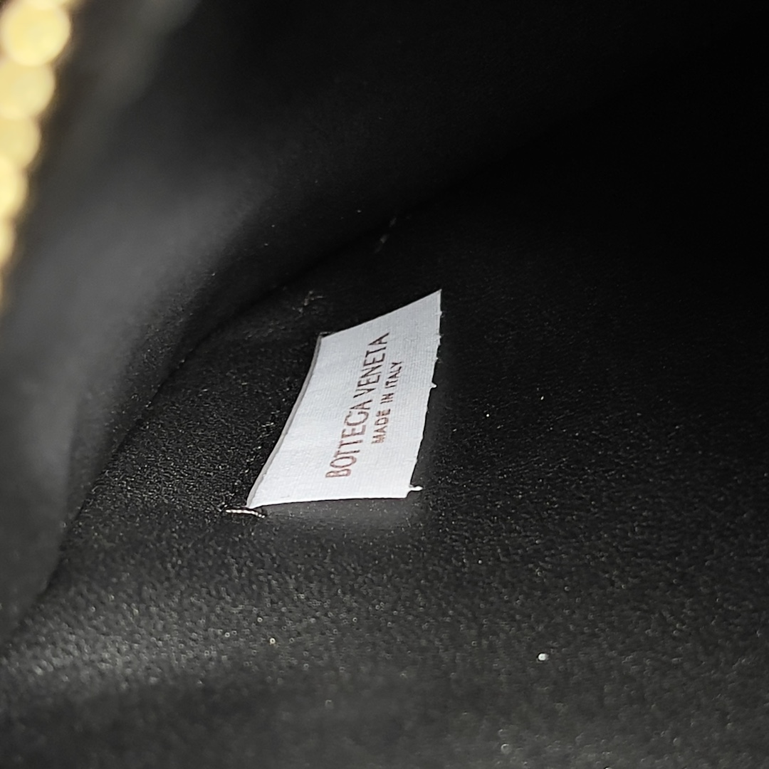 1697954290.5781SRmQKGuErY5 2.jpg