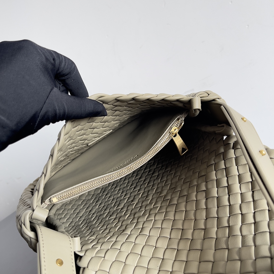 1697954337.4215vyoVPROHOj4 1.jpg