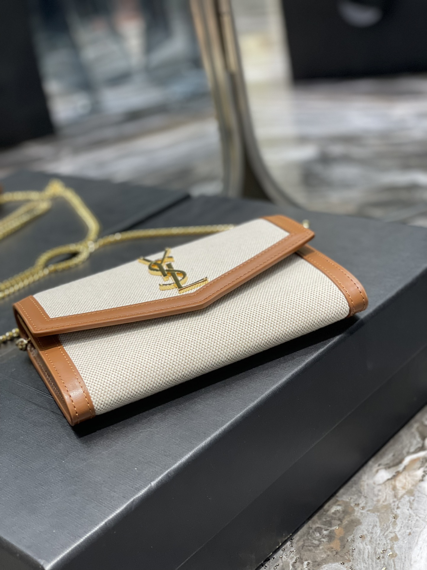 1697957130.5324ddUeMEzdWu4 4.jpg