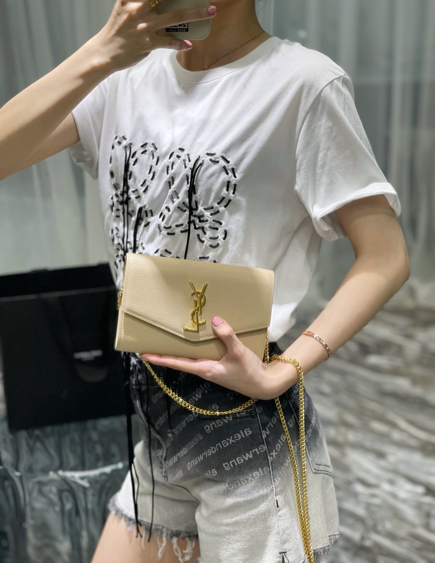 1697957467.1513ePLyTDOxKW1 3.jpg