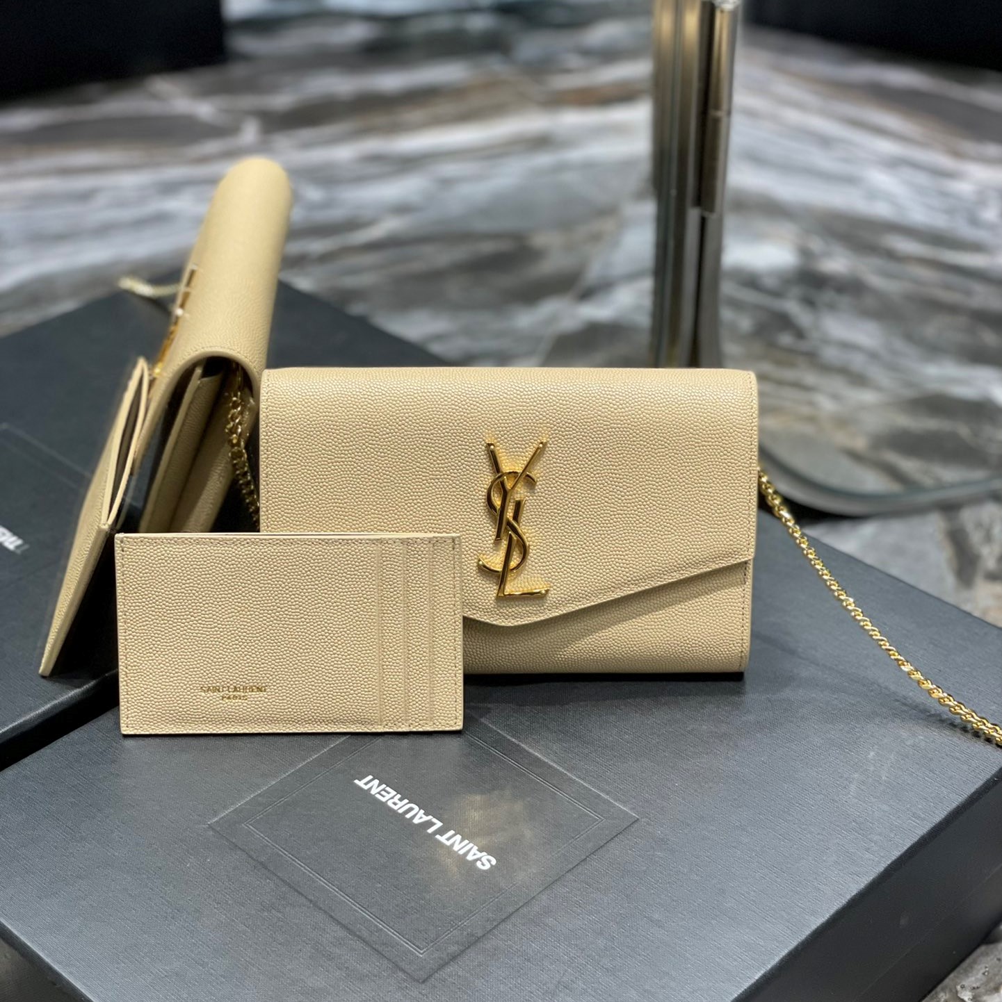 1697957467.1529xqsGCKFmYg2 1.jpg