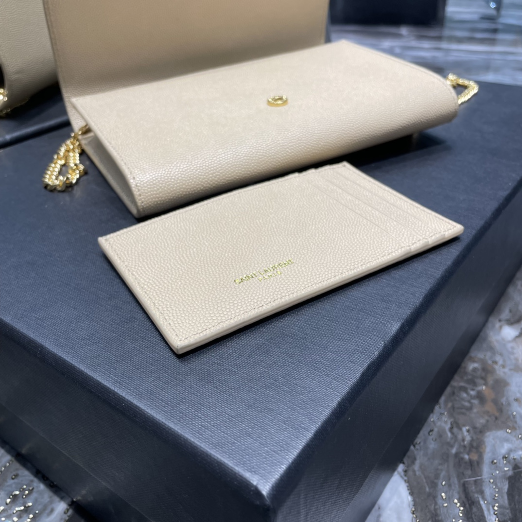 1697957467.2078IvisrHGzBQ3 2.jpg