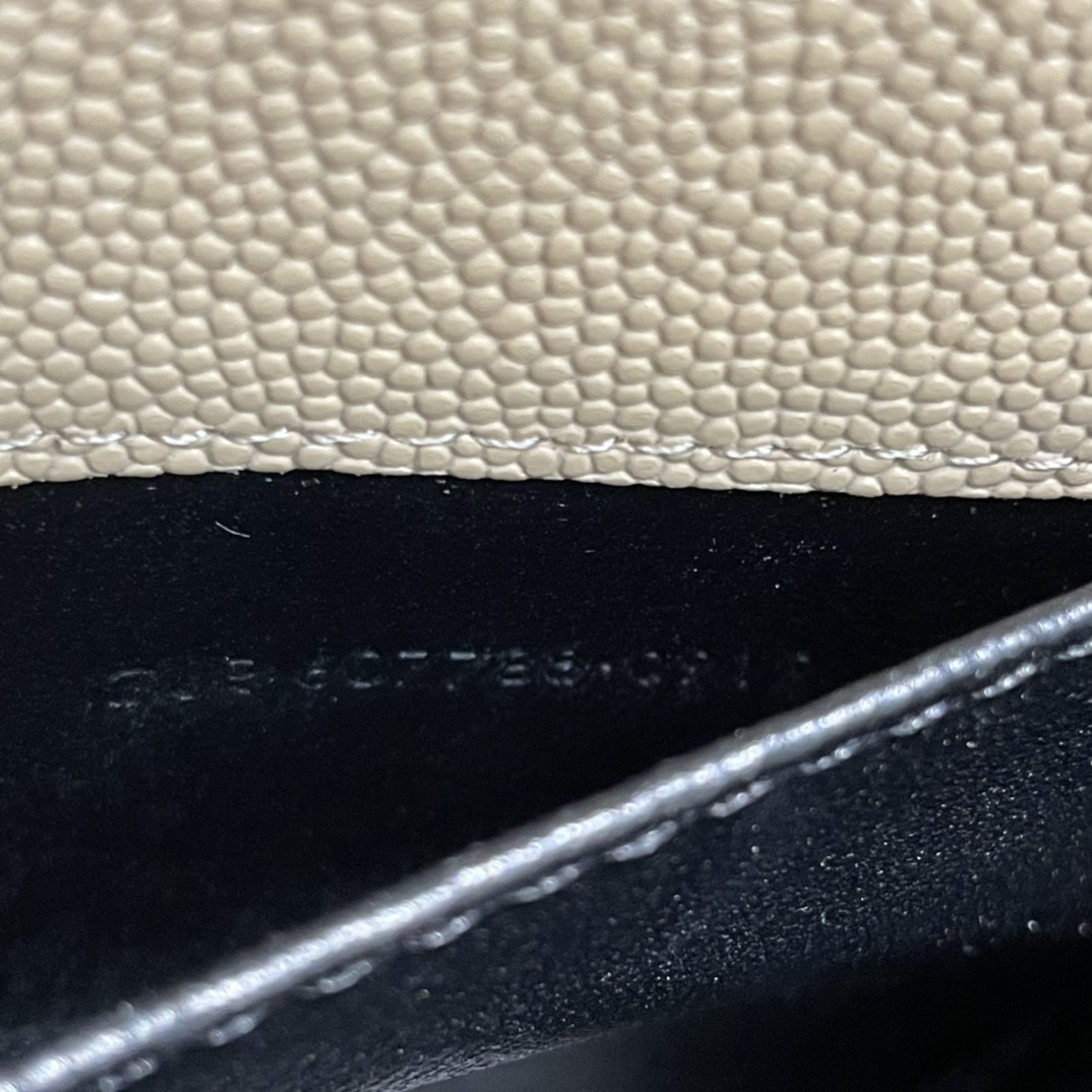 1697957467.213FBpccaXkAR5 3.jpg