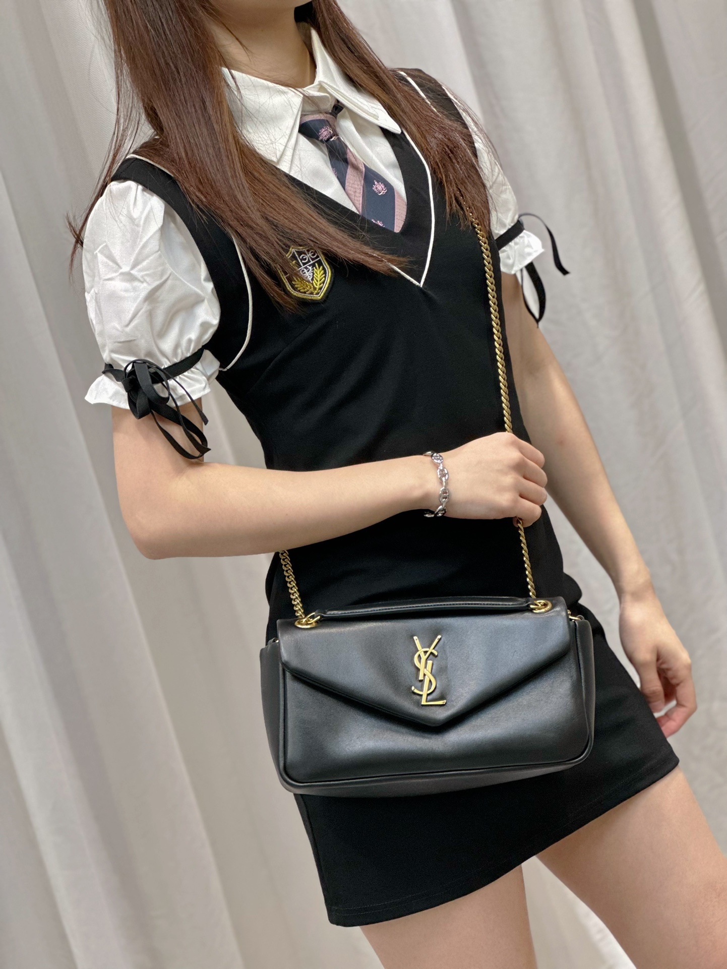 1697992136.7212qrHtSNHbtx11 2.jpg