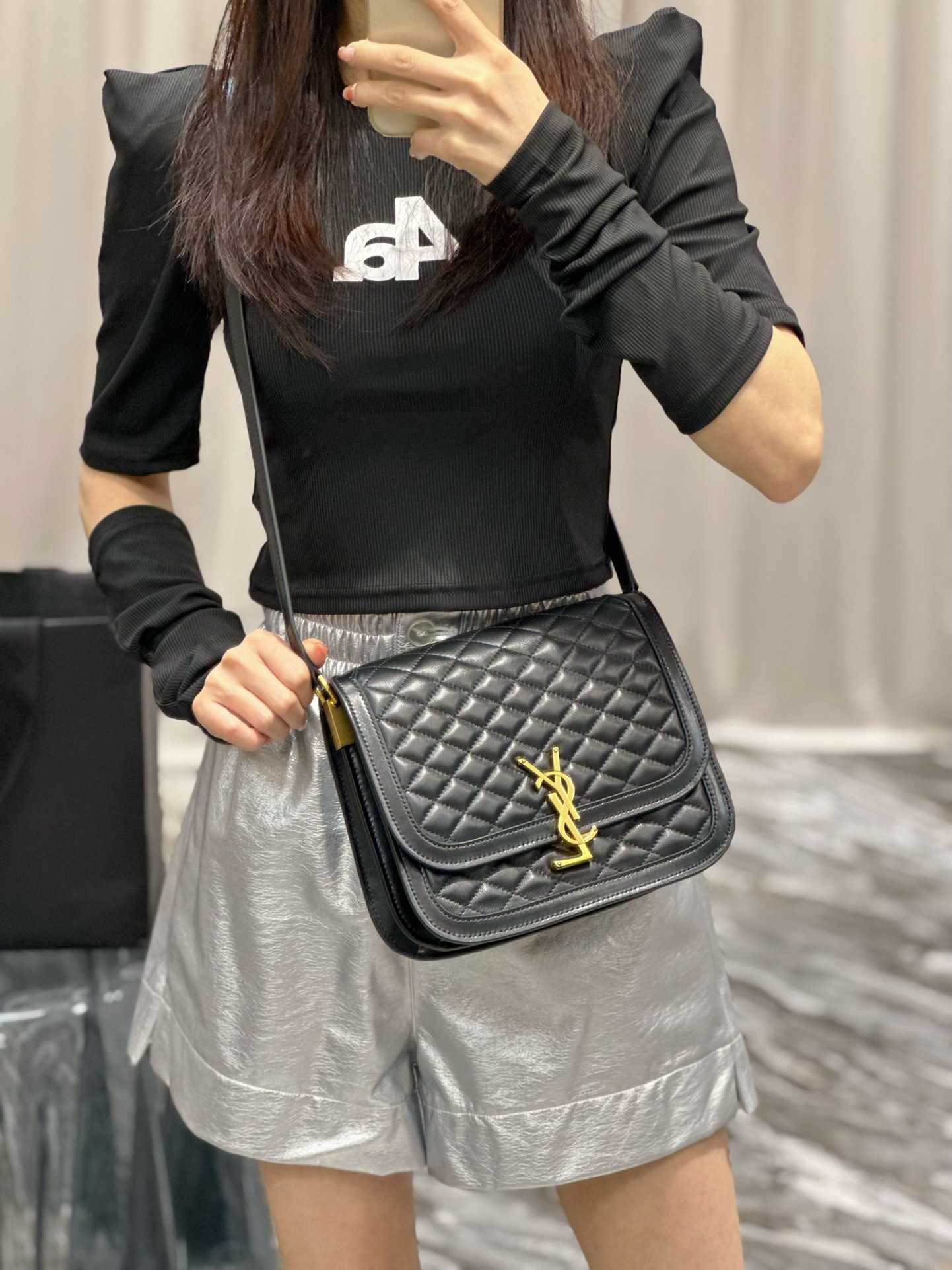 1697992538.1363InuAPQwuHm1 2.jpg