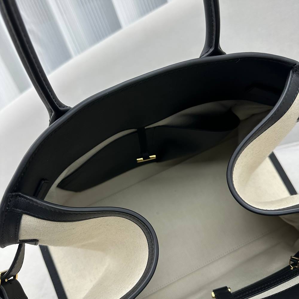 1698599037.764RexMzvzjgW7 8.jpg