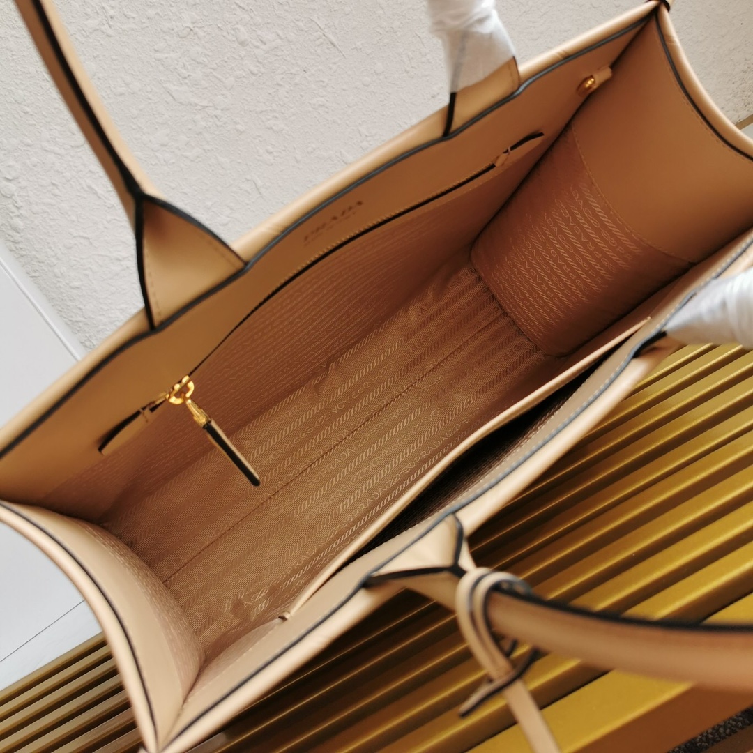 1699552496.7897ENyCJXrbny3 4.jpg