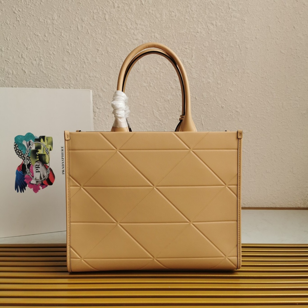 1699552496.789fwPPGdlNaw3 3.jpg