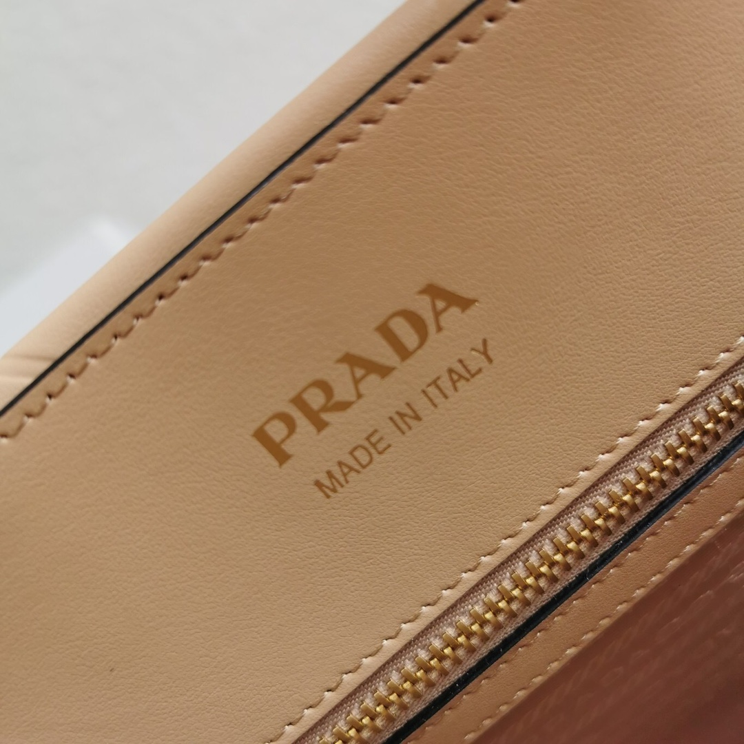 1699552496.7916XmmyIjyREa3 7.jpg