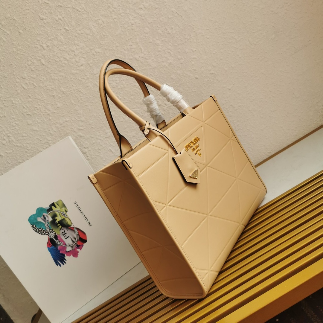 1699552496.791oKezfdrMeG3 6.jpg