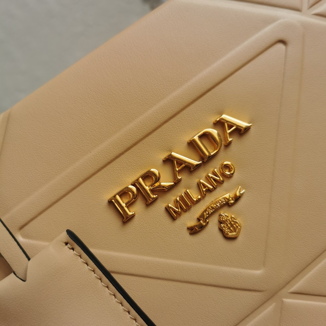 1699552496.7927rYpcKCGfUT3 9.jpg