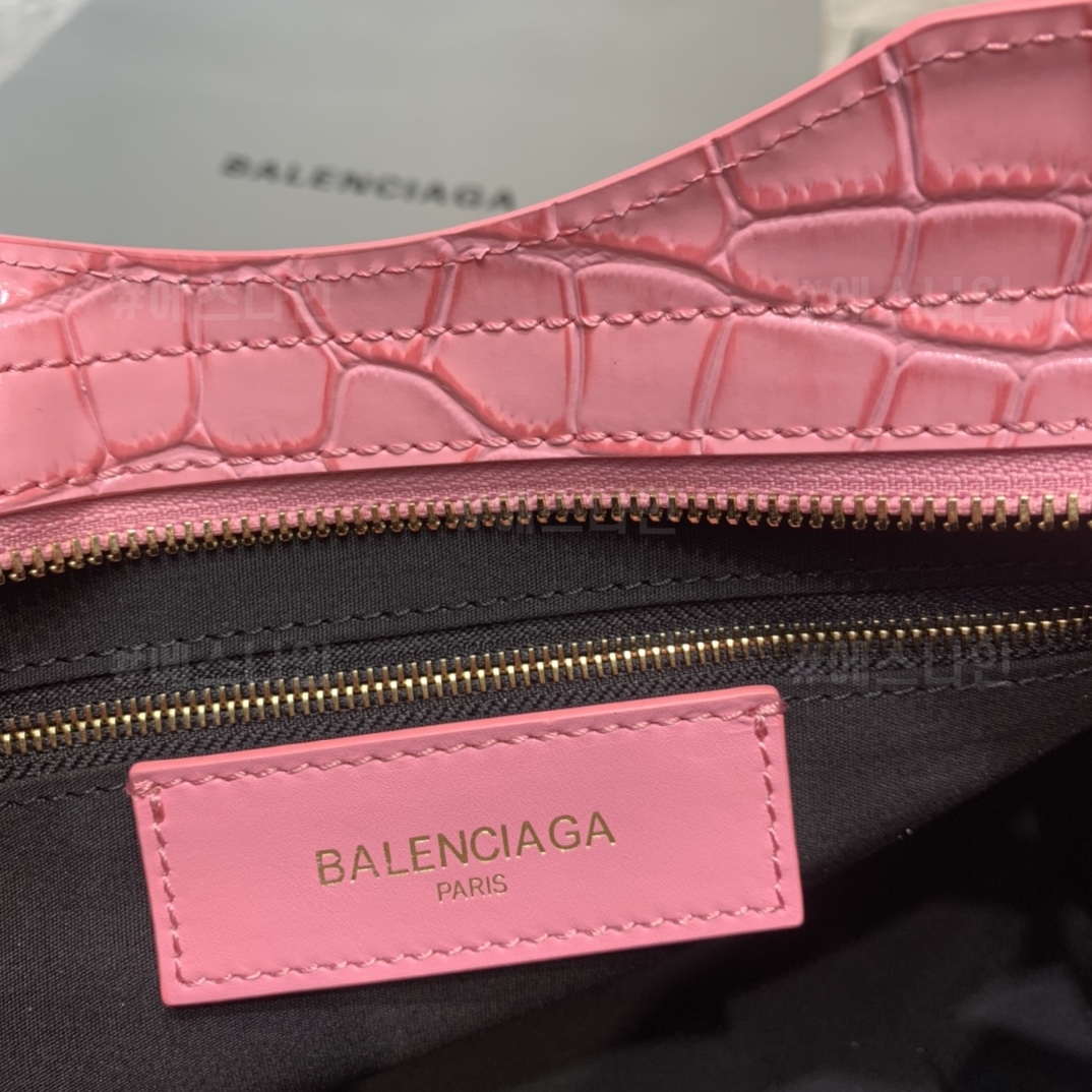 1699891922.0866vZIKbodXlS1 7.jpg