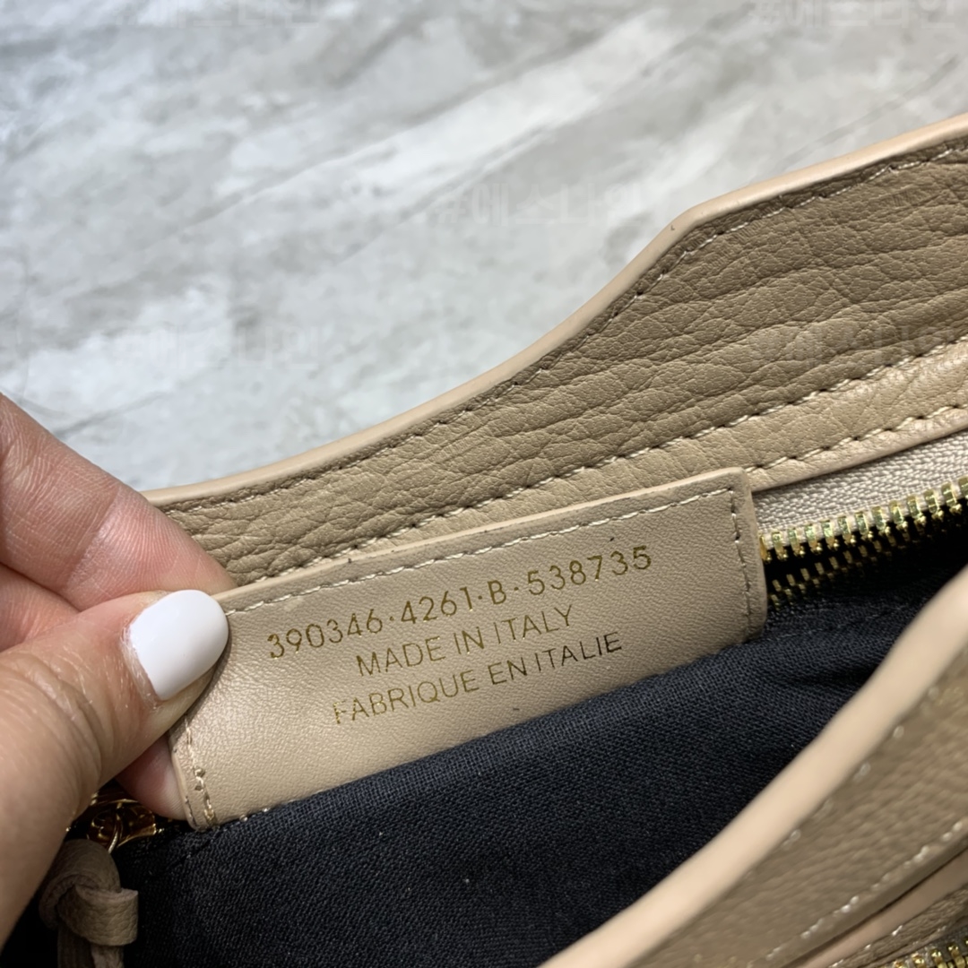 1699892214.473JOYjKvobnl1 8.jpg