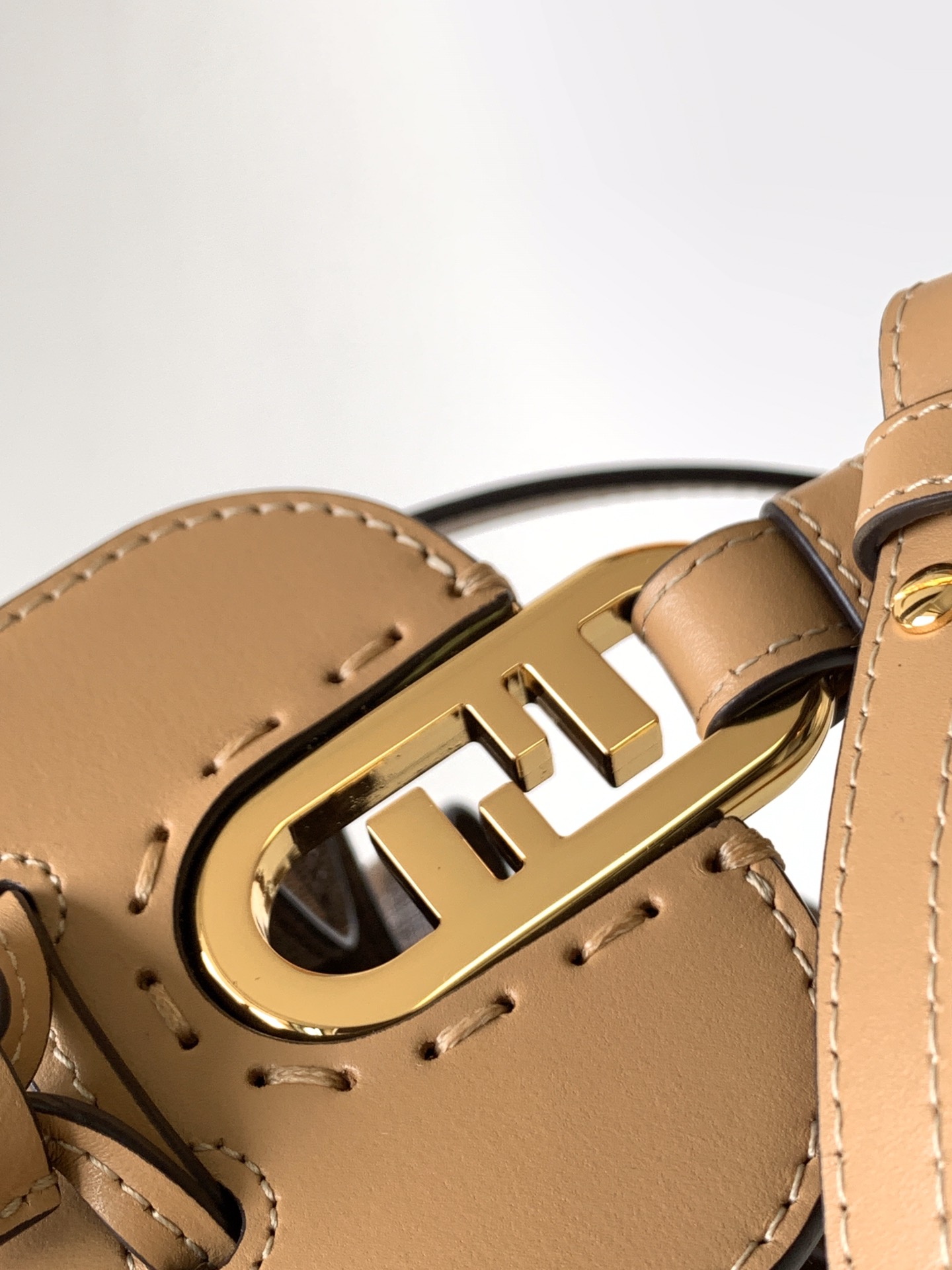 1699892847.9178PuJiqKIGGW4 8.jpg