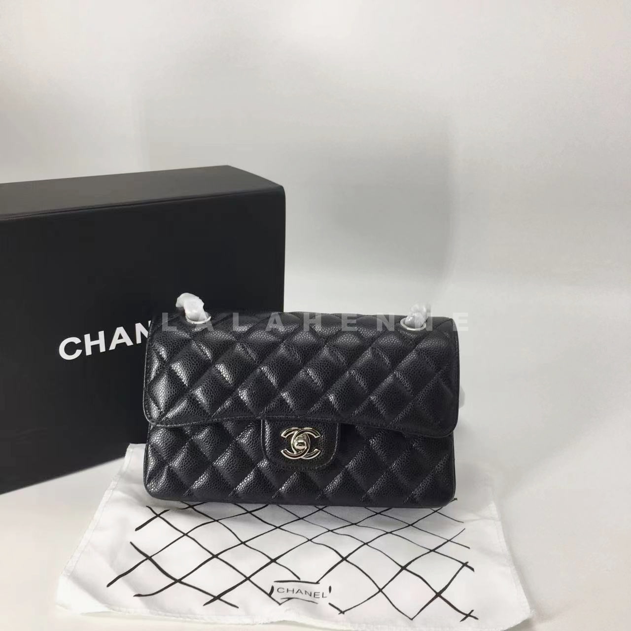 1699943784.8813fThJHuLFIb18 2.jpg