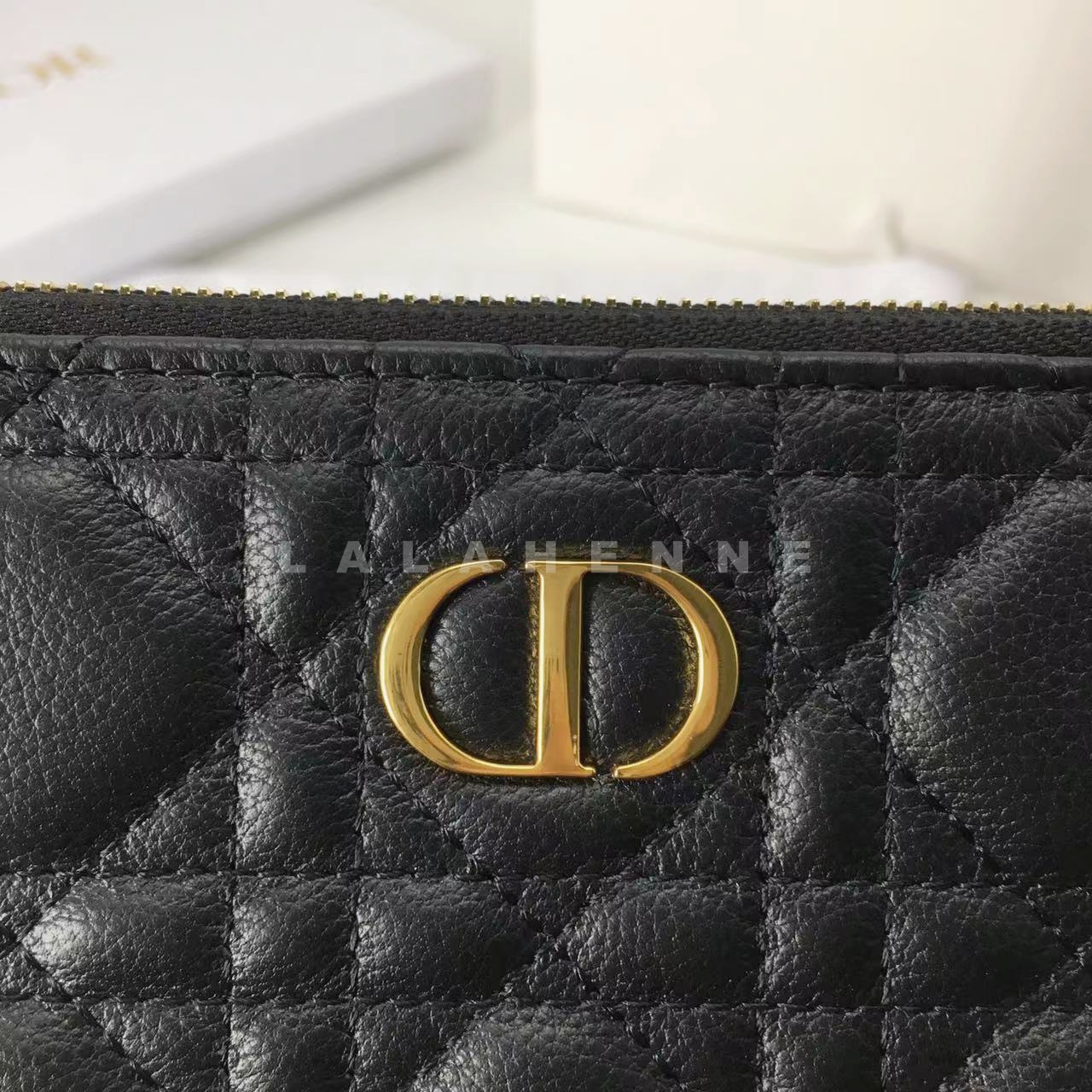 1699945788.2081wnGxspwIoV52 9.jpg