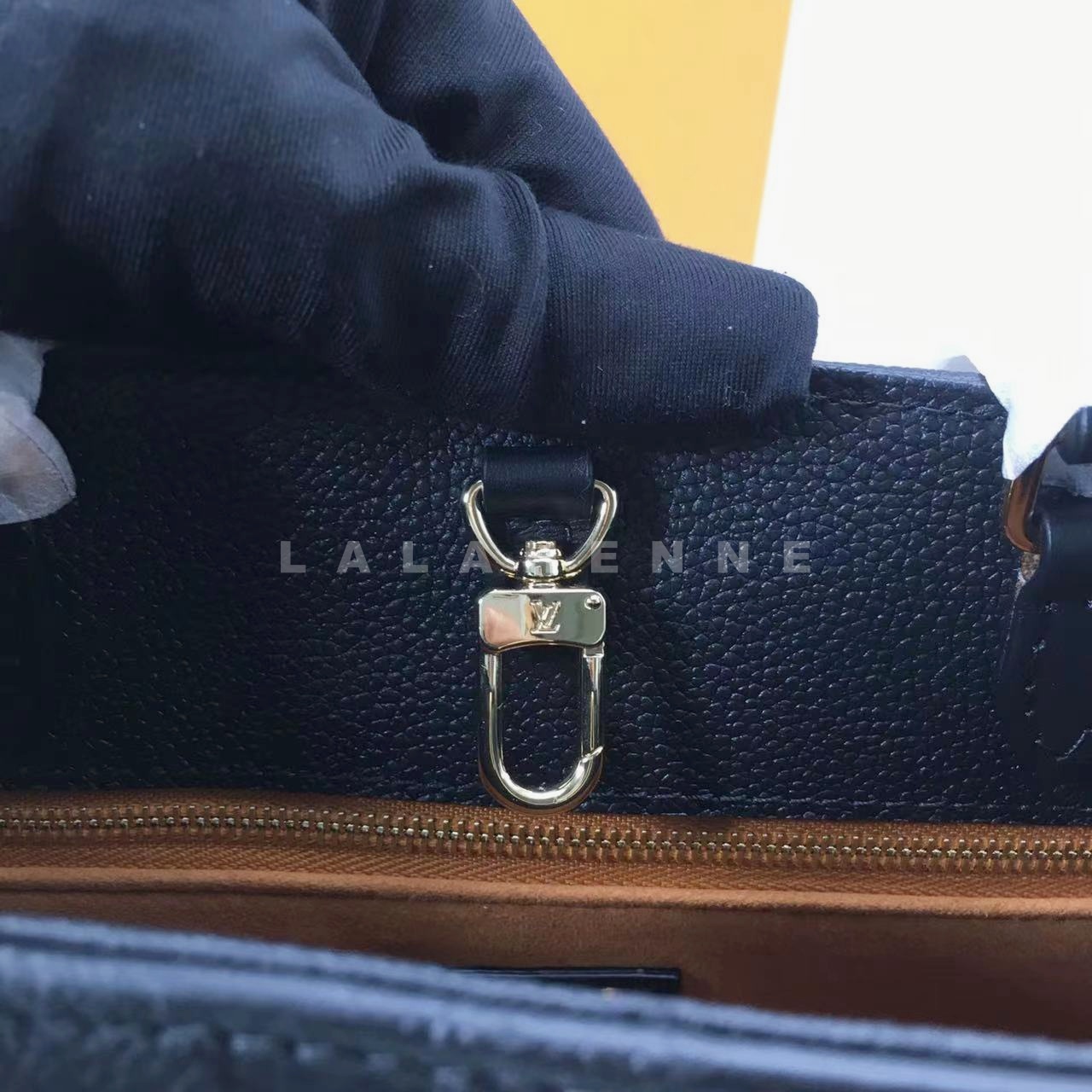 1699945809.4371eTHYRqnzMG53 10.jpg