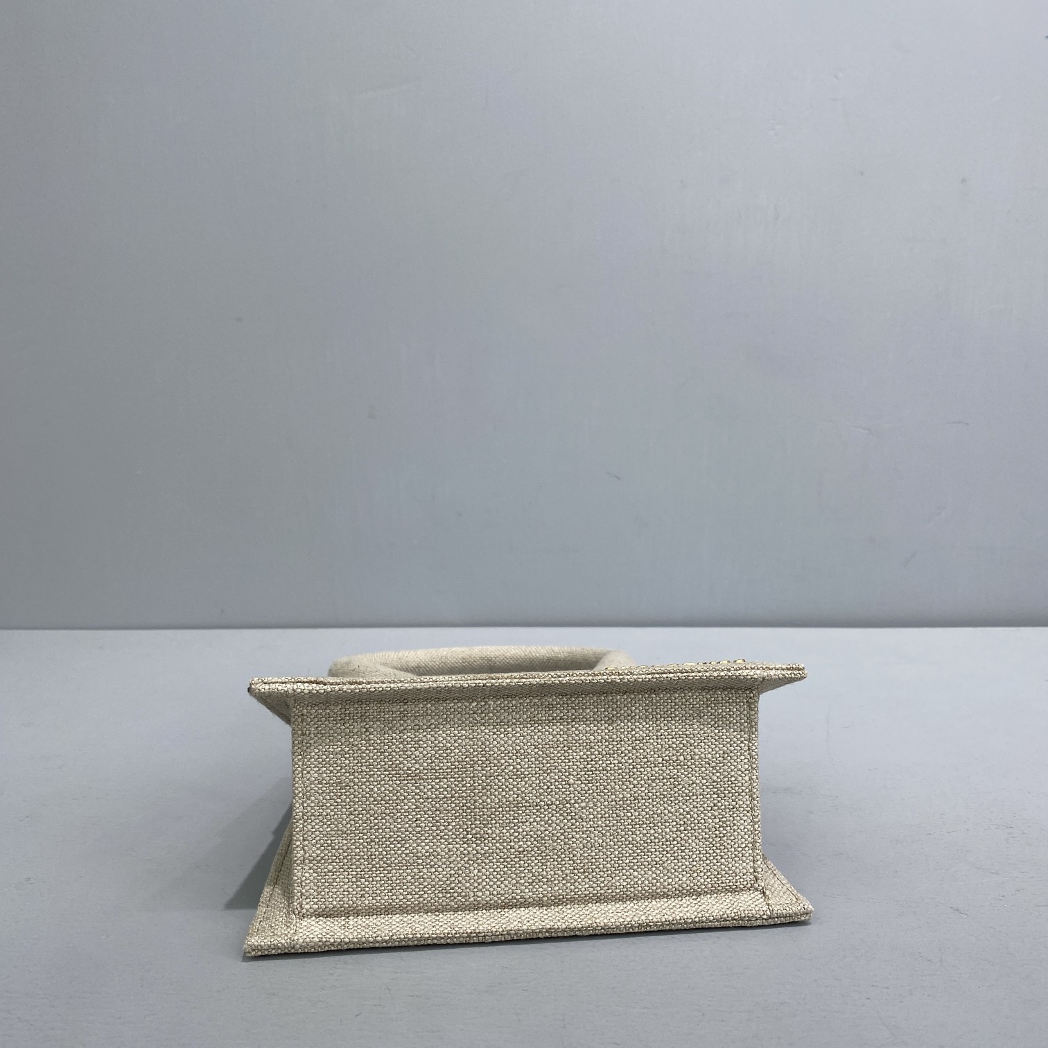 1700463393.7137hXLKuknJfc7 6.jpg