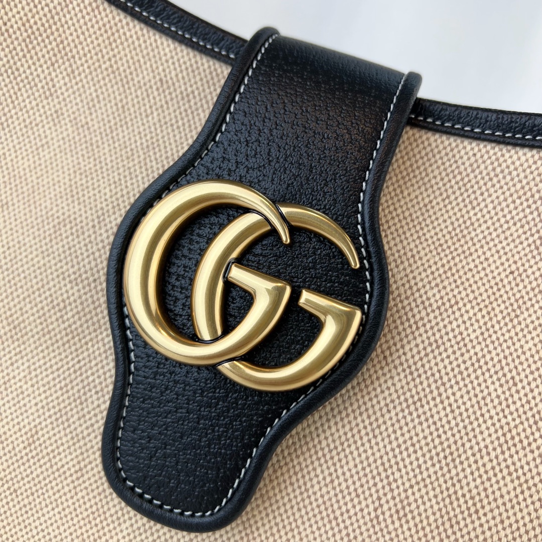 1700635638.1844YwLoLjEgBt2 7.jpg