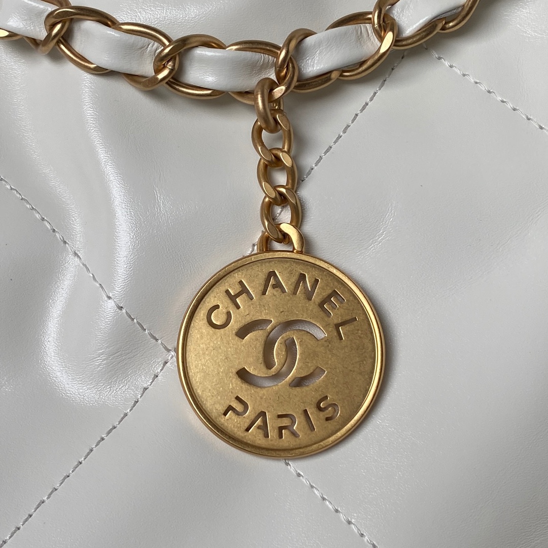 1700744632.9225iNVckPOeXb3 3.jpg