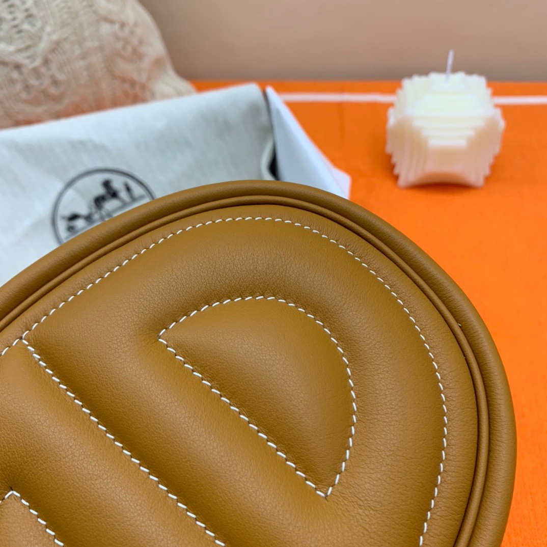 1701079549.2955oBNvsNoStL4 3.jpg