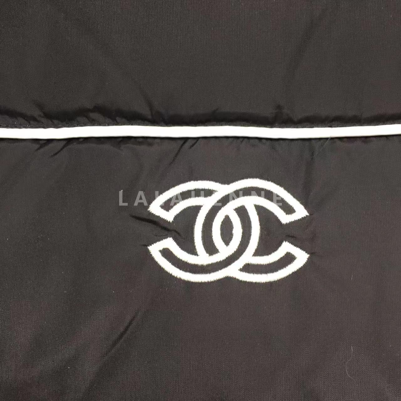 1701323111.1602FwXoEeUBDS  2.jpg