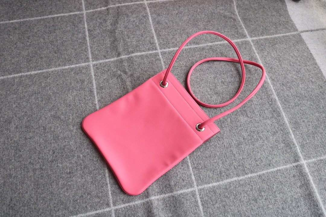 1701327282.3591mYgbUmwCig6 4.jpg