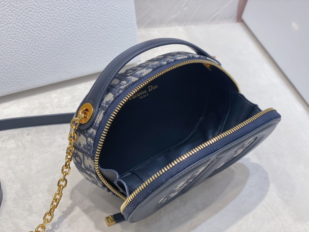 1701330821.1919EkBKNuVKue1 10.jpg