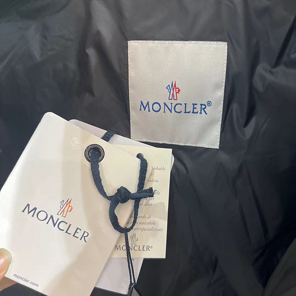 1701352940.9689UiEBcqwuWb1 17.jpg