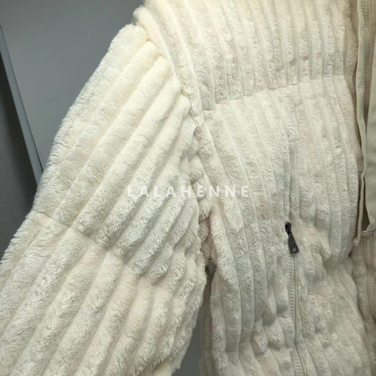 1702442773.4204XvNGRmZgge 10.jpg